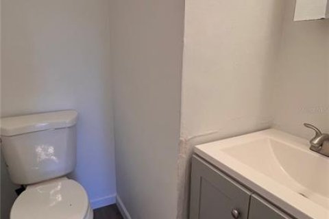 Apartamento en alquiler en Holly Hill, Florida, 3 dormitorios, 92.9 m2 № 1838522 - foto 1