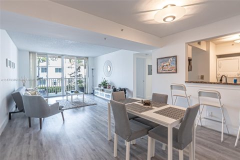 Copropriété à louer à Dania Beach, Floride: 2 chambres, 94.76 m2 № 1896287 - photo 3