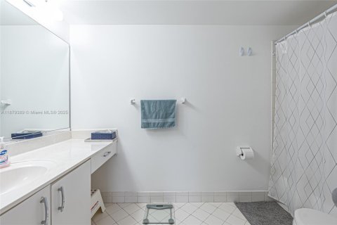 Copropriété à louer à Dania Beach, Floride: 2 chambres, 94.76 m2 № 1896287 - photo 11