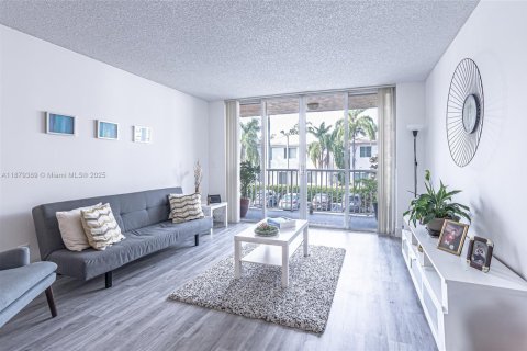 Copropriété à louer à Dania Beach, Floride: 2 chambres, 94.76 m2 № 1896287 - photo 17