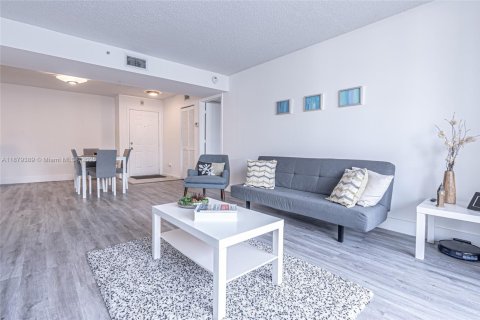 Copropriété à louer à Dania Beach, Floride: 2 chambres, 94.76 m2 № 1896287 - photo 18