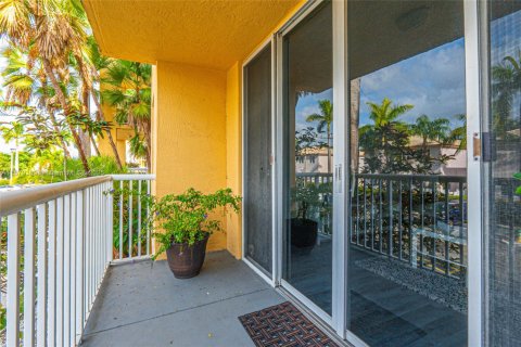 Copropriété à louer à Dania Beach, Floride: 2 chambres, 94.76 m2 № 1896287 - photo 7