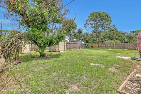 Villa ou maison à vendre à Palm Bay, Floride: 3 chambres, 109.25 m2 № 2298317 - photo 24