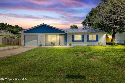 House in Palm Bay, Florida 3 bedrooms, 109.25 sq.m. № 2298317