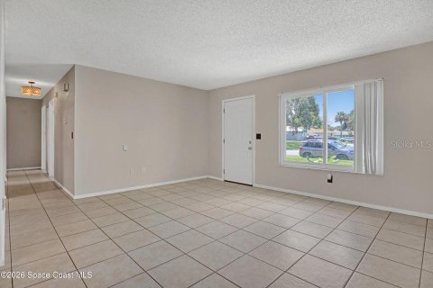 Villa ou maison à vendre à Palm Bay, Floride: 3 chambres, 109.25 m2 № 2298317 - photo 8