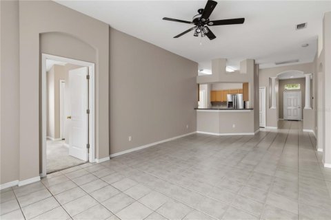 Villa ou maison à vendre à Valrico, Floride: 4 chambres, 193.52 m2 № 2408948 - photo 16