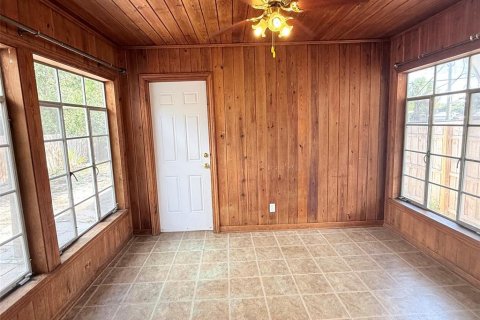 House in Saint Petersburg, Florida 2 bedrooms, 83.61 sq.m. № 2217417 - photo 10