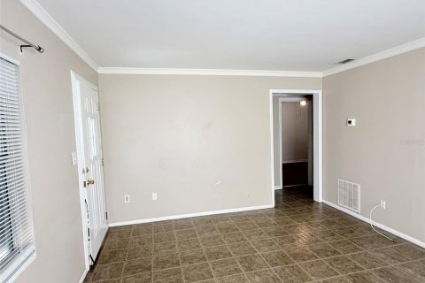 House in Saint Petersburg, Florida 2 bedrooms, 83.61 sq.m. № 2217417 - photo 4