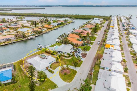 Land in Longboat Key, Florida № 1537012 - photo 9