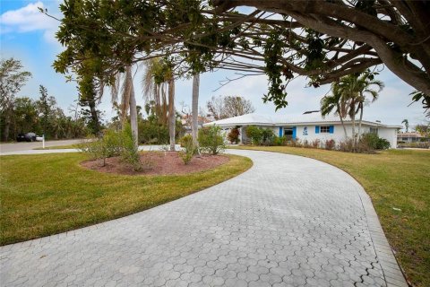 Land in Longboat Key, Florida № 1537012 - photo 15