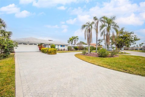 Land in Longboat Key, Florida № 1537012 - photo 12