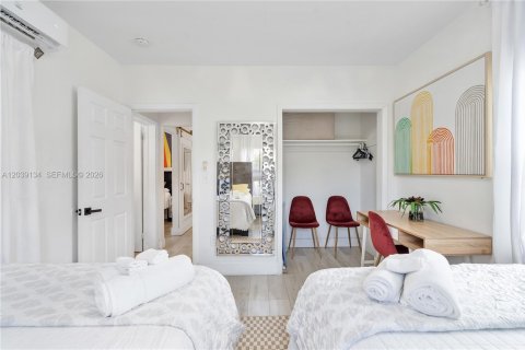 Appartement à louer à Miami, Floride: 2 chambres, 260.68 m2 № 2089436 - photo 27