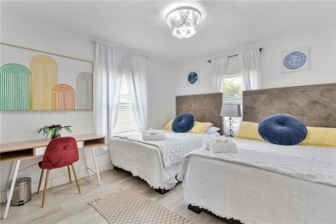 Appartement à louer à Miami, Floride: 2 chambres, 260.68 m2 № 2089436 - photo 25