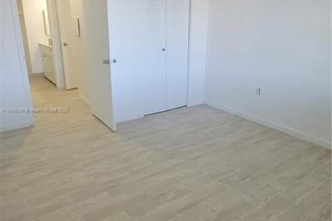 Copropriété à vendre à Miramar, Floride: 2 chambres, 89.74 m2 № 1978423 - photo 11