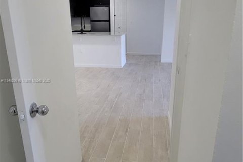 Copropriété à vendre à Miramar, Floride: 2 chambres, 89.74 m2 № 1978423 - photo 8