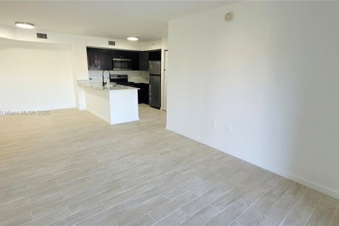 Copropriété à vendre à Miramar, Floride: 2 chambres, 89.74 m2 № 1978423 - photo 4