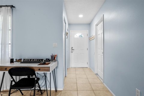 House in Sarasota, Florida 3 bedrooms, 104.7 sq.m. № 1768089 - photo 10