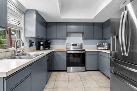House in Sarasota, Florida 3 bedrooms, 104.7 sq.m. № 1768089 - photo 18