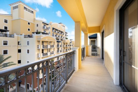 Condo in Miami, Florida  № 2000237 - photo 4