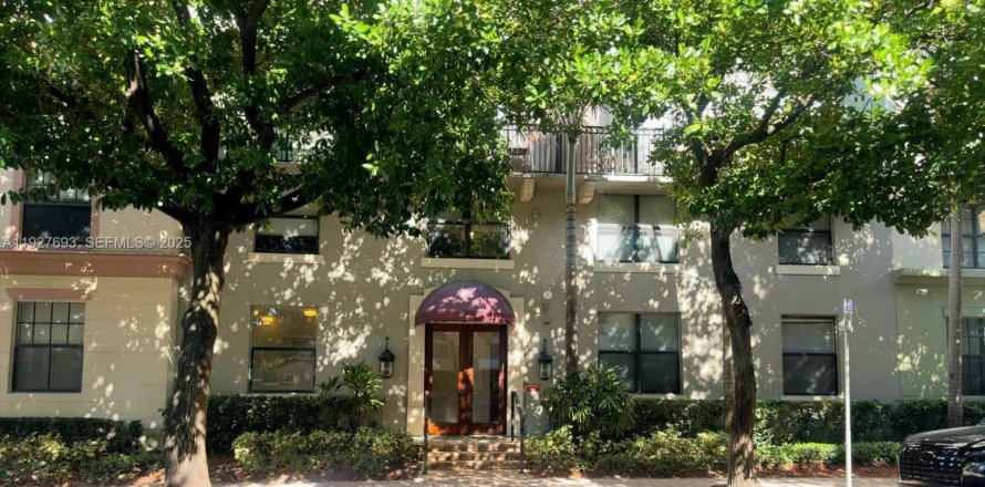 Condo à Hollywood, Floride, 2 chambres № 1988237