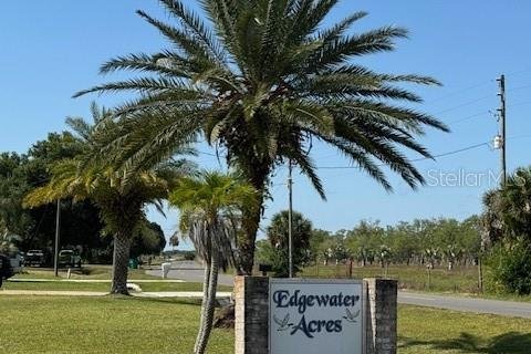 Land in Okeechobee, Florida № 1643088 - photo 1