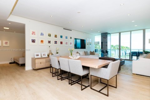 Condo in Key Biscayne, Florida, 2 bedrooms  № 2037216 - photo 6