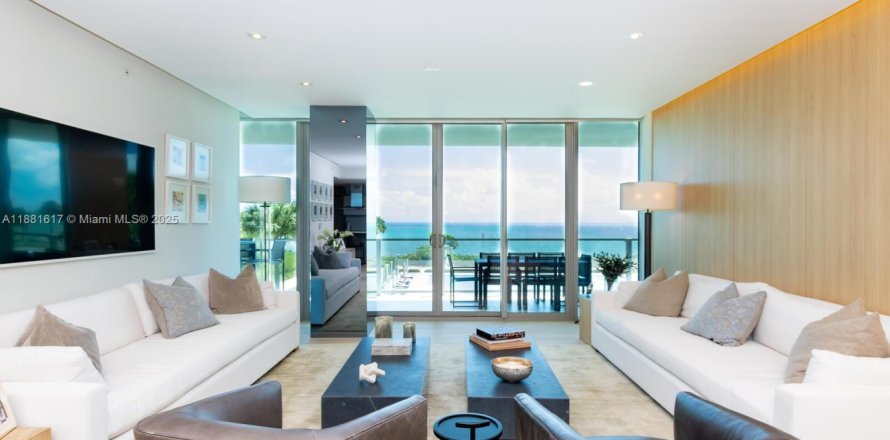 Condo in Key Biscayne, Florida, 2 bedrooms  № 2037216