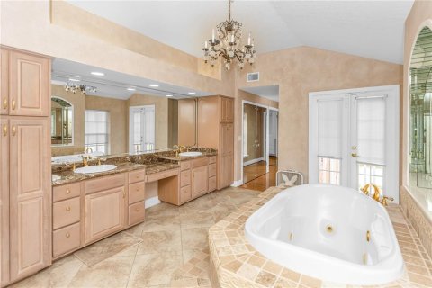 Villa ou maison à vendre à Titusville, Floride: 7 chambres, 623.56 m2 № 2122076 - photo 27