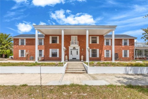 Villa ou maison à vendre à Titusville, Floride: 7 chambres, 623.56 m2 № 2122076 - photo 2