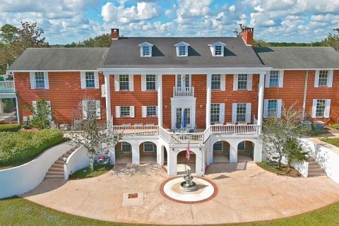 Villa ou maison à Titusville, Floride 7 chambres, 623.56 m2 № 2122076