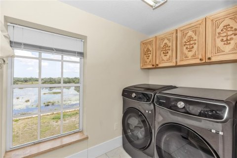 Villa ou maison à vendre à Titusville, Floride: 7 chambres, 623.56 m2 № 2122076 - photo 22