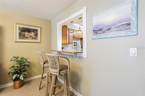 Condominio en alquiler en Belleair, Florida, 2 dormitorios, 99.22 m2 № 1818015 - foto 11