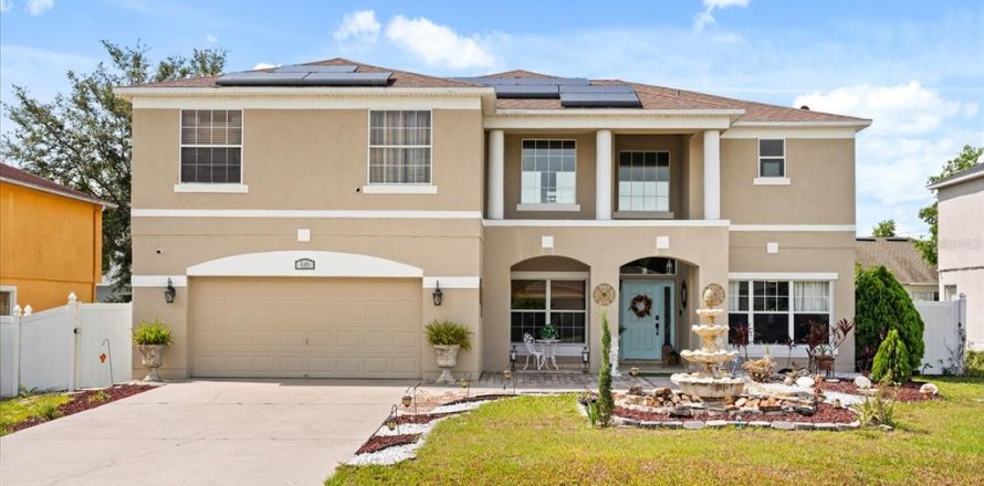 House in Kissimmee, Florida 5 bedrooms, 235.04 sq.m. № 1687587