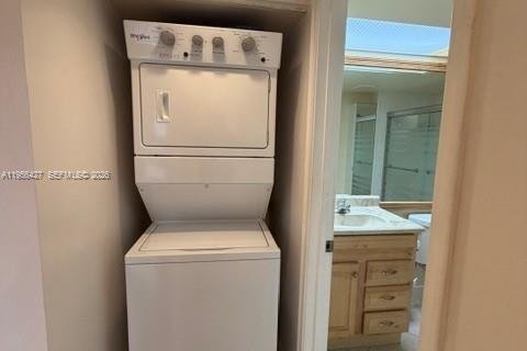 Купить кондоминиум в Пемброк-Пайнс, Флорида 2 спальни, 110.74м2, № 2012058 - фото 11