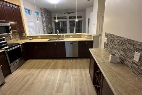 House in Fort Myers, Florida 2 bedrooms, 126.07 sq.m. № 1827854 - photo 6