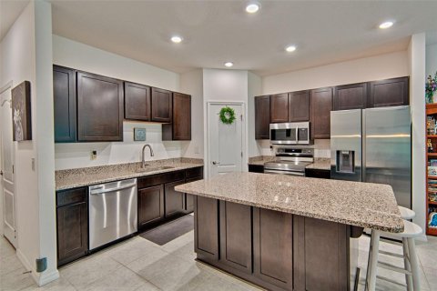 Townhouse in Newberry, Florida 3 bedrooms, 151.9 sq.m. № 1719665 - photo 6