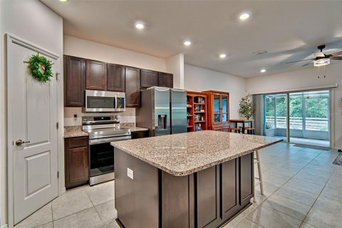 Townhouse in Newberry, Florida 3 bedrooms, 151.9 sq.m. № 1719665 - photo 5