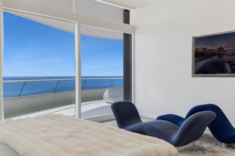 Condominio en venta en Miami Beach, Florida, 4 dormitorios, 386.94 m2 № 1926274 - foto 13