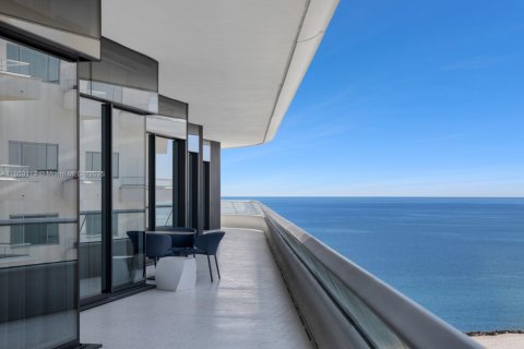 Condominio en venta en Miami Beach, Florida, 4 dormitorios, 386.94 m2 № 1926274 - foto 28