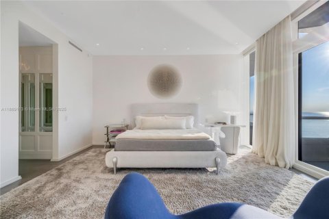 Condominio en venta en Miami Beach, Florida, 4 dormitorios, 386.94 m2 № 1926274 - foto 14