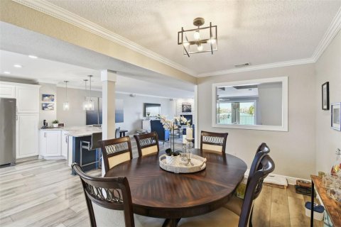 Townhouse in Treasure Island, Florida 3 bedrooms, 227.42 sq.m. № 1572165 - photo 27