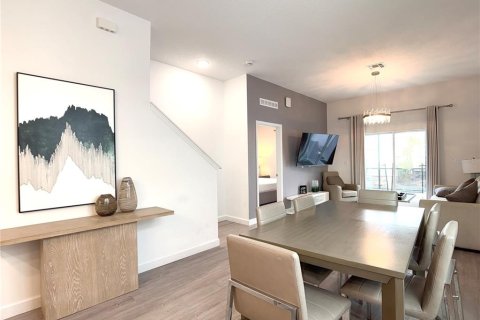 Touwnhouse à louer à Davenport, Floride: 5 chambres, 199.09 m2 № 2106942 - photo 9