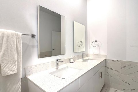 Touwnhouse à louer à Davenport, Floride: 5 chambres, 199.09 m2 № 2106942 - photo 16