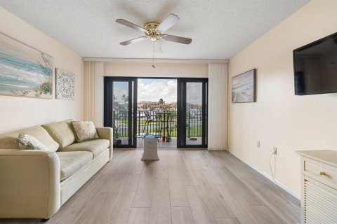 Condo in Jupiter, Florida, 2 bedrooms  № 2379888 - photo 14