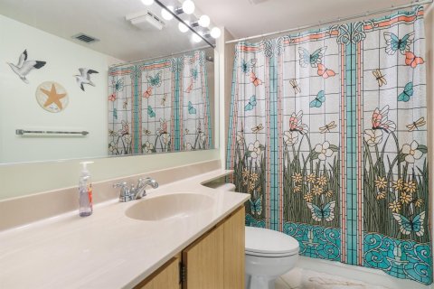 Condo in Jupiter, Florida, 2 bedrooms  № 2379888 - photo 19