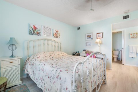 Condo in Jupiter, Florida, 2 bedrooms  № 2379888 - photo 8