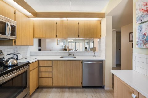 Condo in Jupiter, Florida, 2 bedrooms  № 2379888 - photo 3
