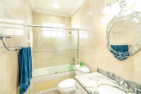 Купить виллу или дом в Майами-Лейкс, Флорида 3 спальни, 161.46м2, № 1985694 - фото 16