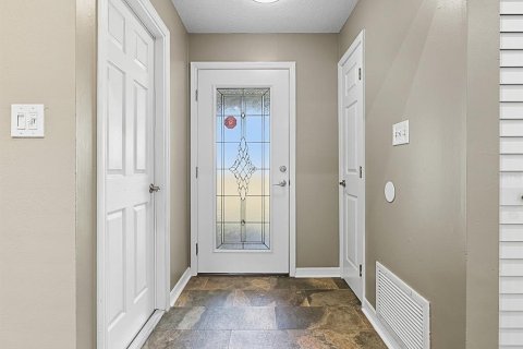 Villa ou maison à vendre à Apopka, Floride: 2 chambres, 107.58 m2 № 1898770 - photo 3