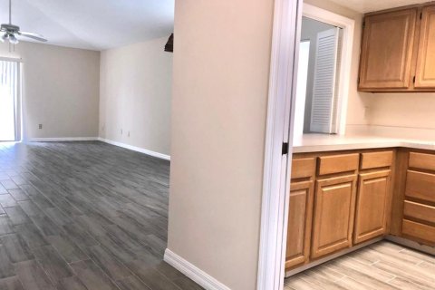 House in Orlando, Florida 2 bedrooms, 112.88 sq.m. № 1773993 - photo 29